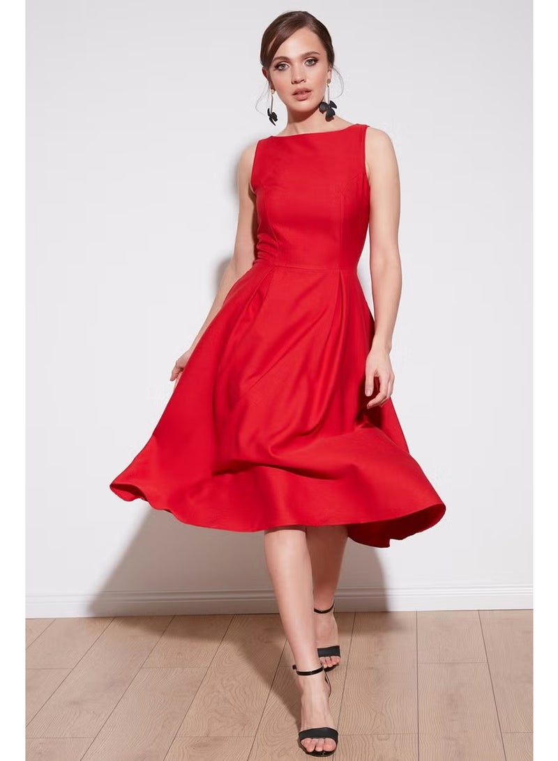 Lela Sleeveless Flare Dress - Image 1